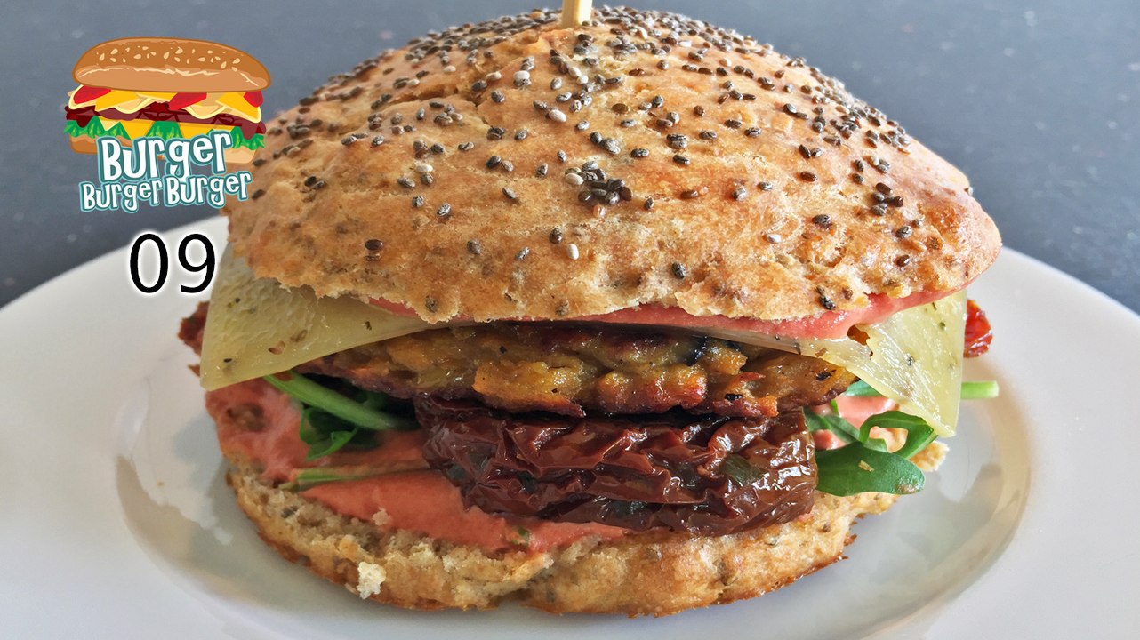 Vegetarischer süßkartoffel-auberginen-burger - burgerburgerburger 09