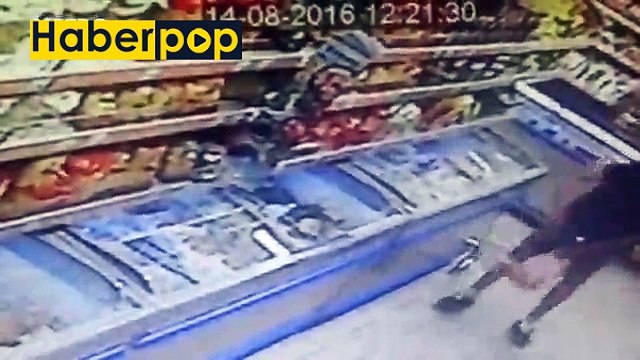 Marketin ortasına tuvaletini yapan müşteri #tuvalet