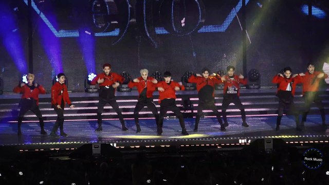 EXO 엑소 [4K FANCAM]Lucky One 럭키원@20160618 Rock Music