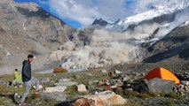 Impresionante avalancha en pleno verano