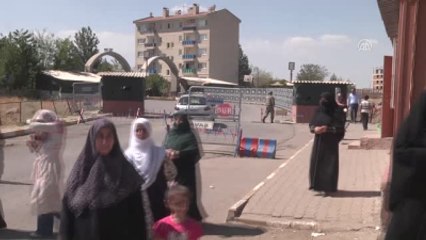 Tutuklu Yakınlarından Yeniden Yargılanma Talebi