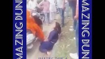 Shrabi Larki Nashy Mai 2016  نشے میں اس لڑکئ نے بھرے بازار میں کیا کیا تماشے لگائے دیکھ کر ہر کوئ چکرا گیا