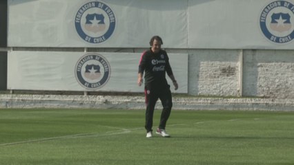 Juan Antonio Pizzi espera una Bolivia más agresiva y atractiva con ángel Hoyos