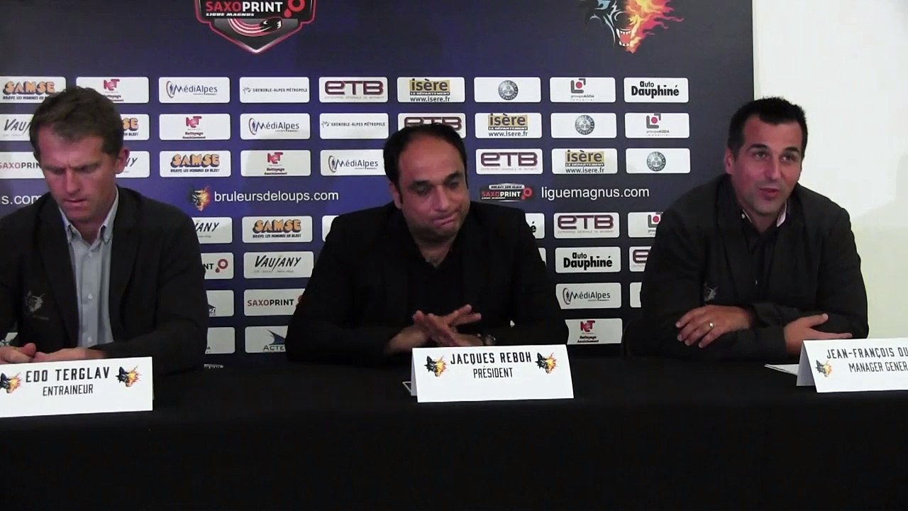 Grenoble - Conférence de presse des Brûleurs de Loups, 3éme partie
