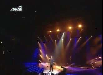 Μα δεν τελειώσαμε Αντώνης Ρέμος live