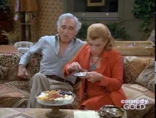 Rhoda S05E09 Martin Swallows His Heart
