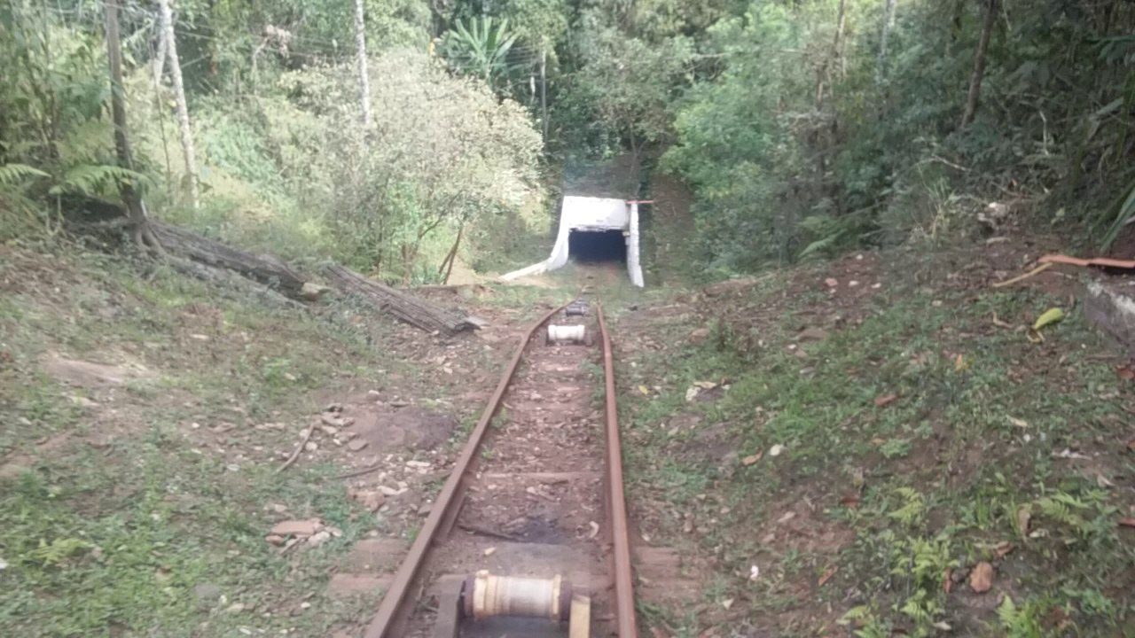 Mina Passagem