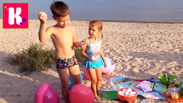 Яйцо челлендж на море у Кати и Макса Задания с яйцами на приз Жарим страусиное яйцо на костре Кормим собачку яйцами