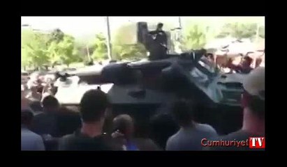Tunceli'de olay! Panzer yaşlı kadını ezdi