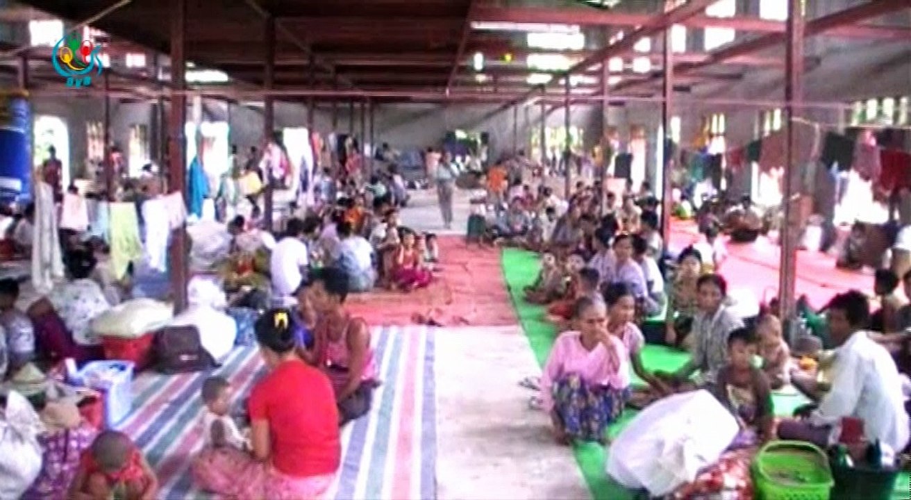 DVB - ၂၀၁၅ ခုႏွစ္က ေရႀကီးေရလွ်ံမႈႀကံဳေတြ႔ခဲ႔ရတဲ့ ေဒသေတြ ကူညီေထာက္ပံ႔ေငြ မရရွိခဲ႔တဲ႔အေပၚ ေ၀ဖန္