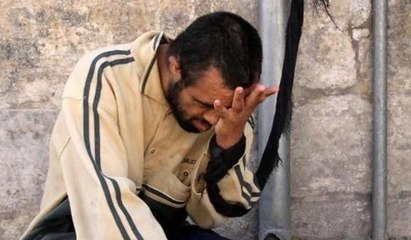 Suriye'li engelli genci su borusuna bağladılar