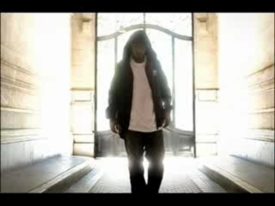 Soprano feat. Mino - Tant Que Dieu