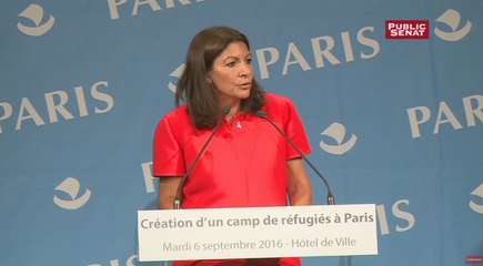 Anne Hidalgo annonce l'ouverture de deux centres d'accueil humanitaire d'ici la fin de l'année