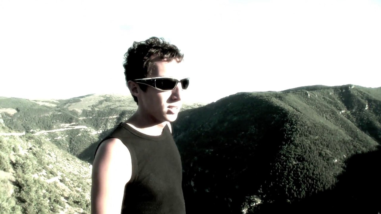 Teaser #1 KASSDEDIDASCALIE | Skateboard