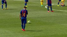 Juvenil do Barcelona repete Rivaldo e Ronaldinho em cobrança de falta genial