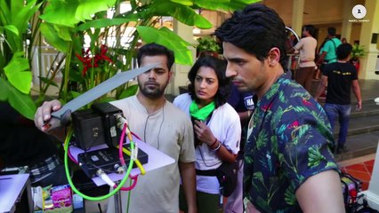 Sau Aasmaan - Making _ Baar Baar Dekho_ Sidharth Malhotra, Katrina Kaif_ Amaal M_ Armaan M, Neeti M