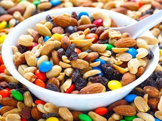 3 Cheap and Easy DIY Trail Mix Recipes