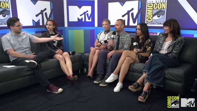 Kristen Schaal & Josh Horowitz Share Some Magic Moments | Comic Con 2016 | MTV