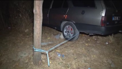 Freni Boşalan Otomobil, Ağaca İple Bağlanarak Kurtarıldı