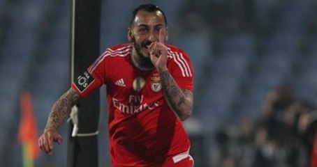 Kostas Mitroglou, Cebelitarık Karşısında Muazzam Bir Gol Attı