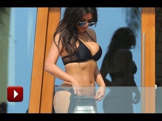 Kim Kardashian Flaunt Assets In Skimpy TIGHT Bikini