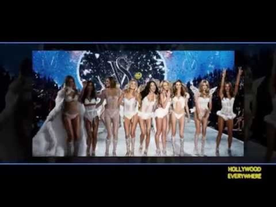 Victoria Secret Models STRIP into S€x¥ Strappy BRA