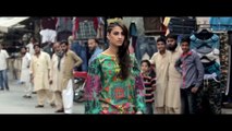 Girls Amazing Dance in Anarkali Bazar, Lahore, Pakistan.