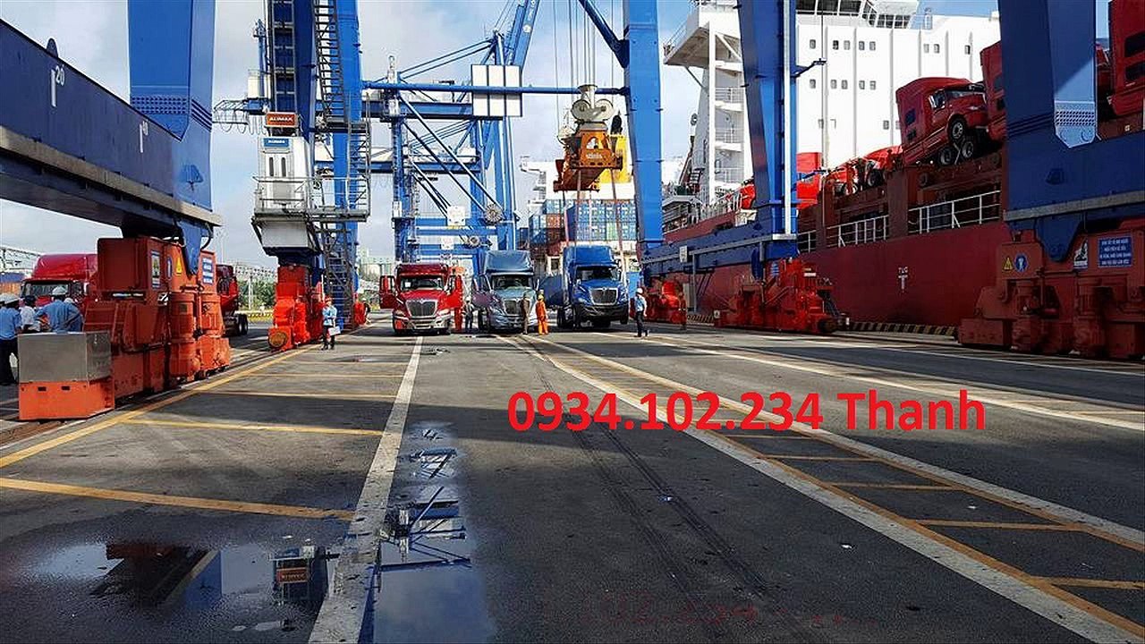 Xe đầu kéo Mỹ đời 2012 | bán trả góp đầu kéo Mỹ 2012