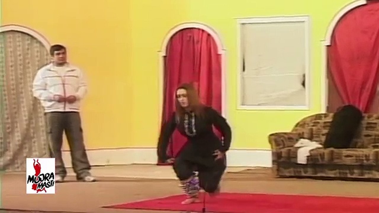 RIM JIM RIM JIM - PAKISTANI MUJRA DANCE