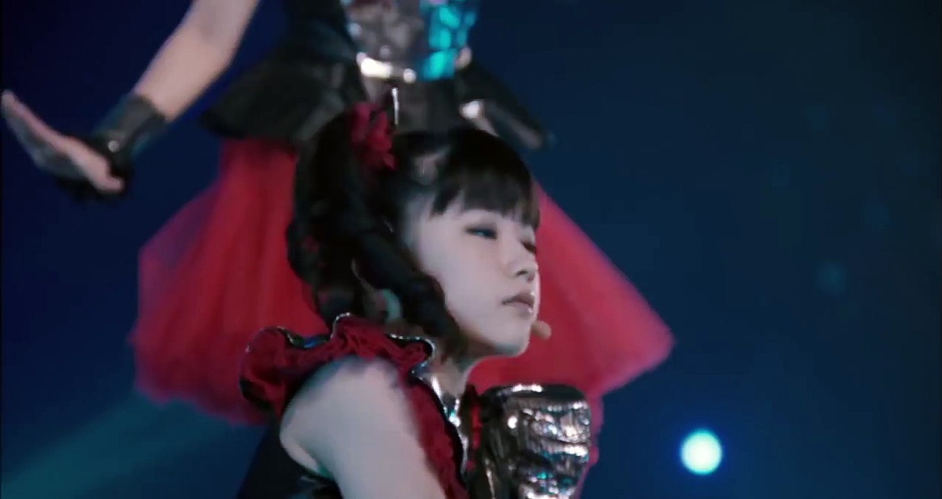 BABYMETAL - MEGITSUNE (Live At Legend 2015)
