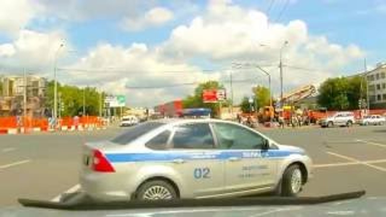 NSFW SEPTEMBER 18+ Deadly car crashes & Idiot drivers compilation S201