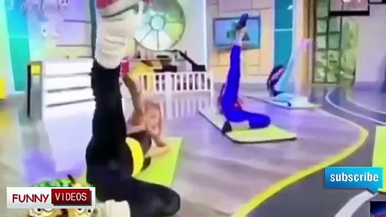 2016 Funny Videos Funny Pranks - Try Not To Laugh Challenge