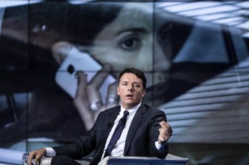 Roma, Renzi: "Mai sentito tante bugie tutte insieme, ma mi dispiace per quello che sta succedendo"