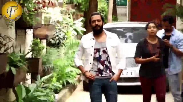 RITESH DESHMUKH SPOTTED AT SUNNY SUPER SOUND