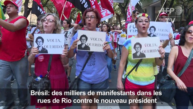 Brésil: Des milliers de manifestants contre le nouveau président