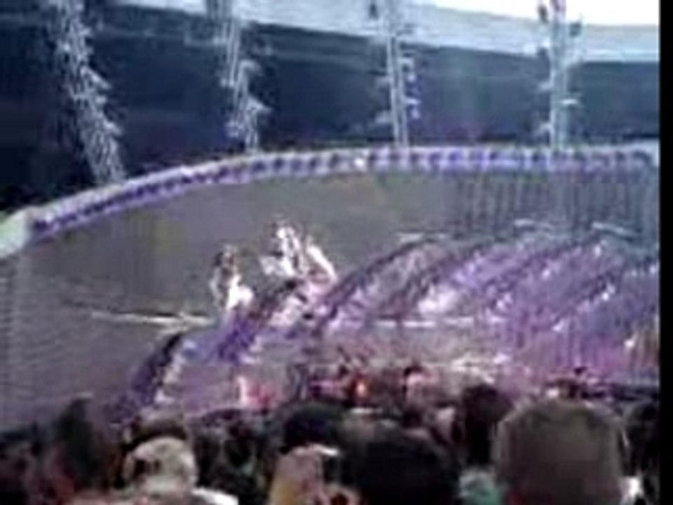 follow me follow you