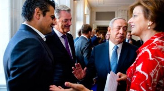 Hollandalı Türk Vekil, Netanyahu'nun Elini Sıkmadı