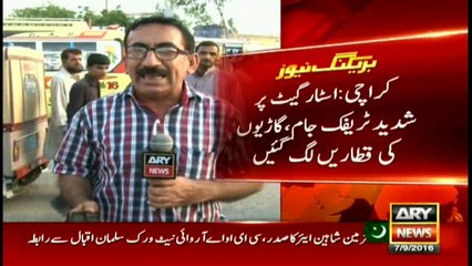 Karachi: Heavy traffic from Shahra-e-Faisal to Karsaz road