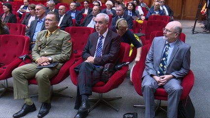 25 vjetori i Pavarësisë, shqiptarët ende nuk kanë status të barabartë