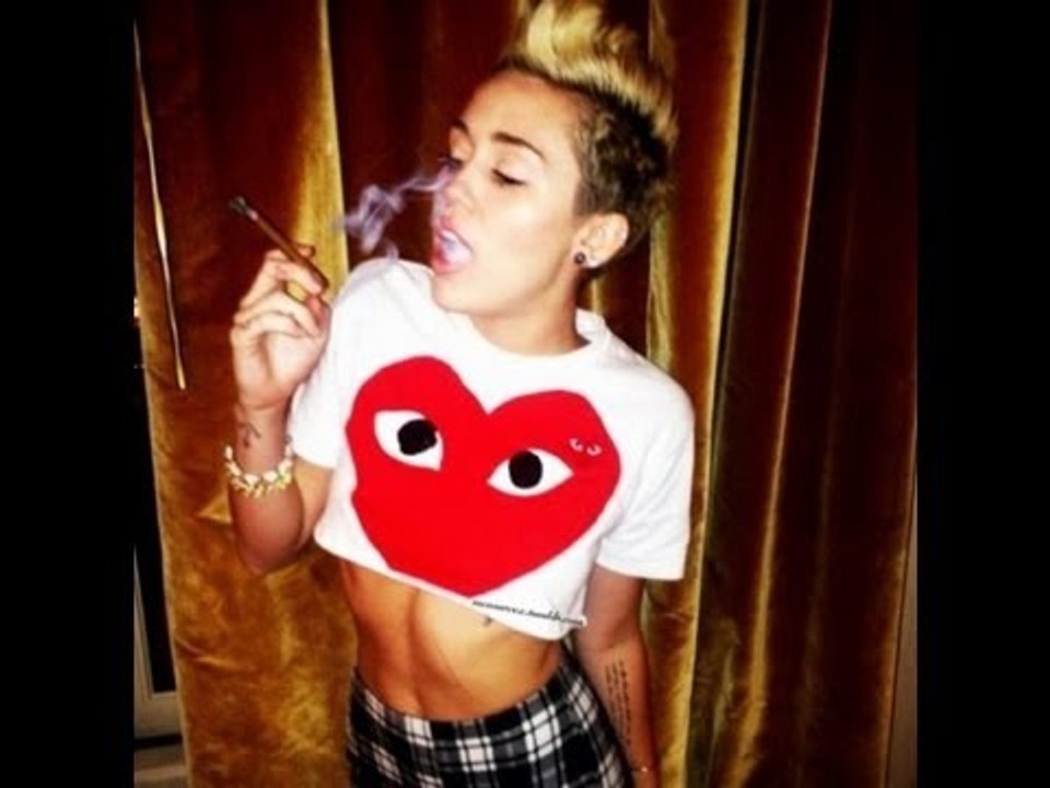 Miley Cyrus Talks About GETTING HIGH Like Snoop Dogg on 'Jimmy Kimmel Live'