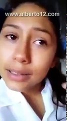 Niña enamorada rapea con instintos suicida por ´Carlitos´ para que no la abandone!