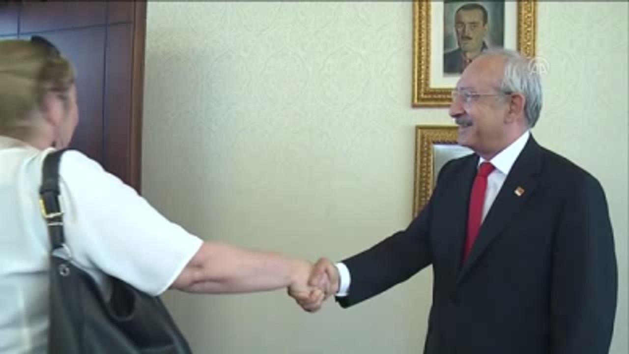 Kılıçdaroğlu, Fransız Sosyalist Parti Ulusal Sekreter Yardımcısı Koro'yu Kabul Etti