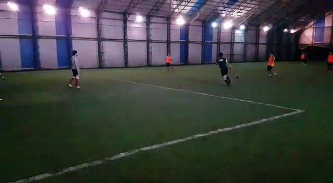 YouBent: : 1995 doğumlu, türkiye cumhuriyeti uyruklu, amatör erkek orta saha (futbol) oyuncusu