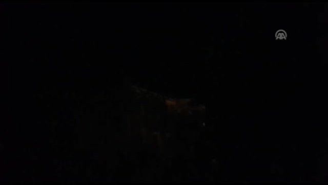 AK Parti İl Başkanlığı Önündeki Polis Noktasına Saldırı