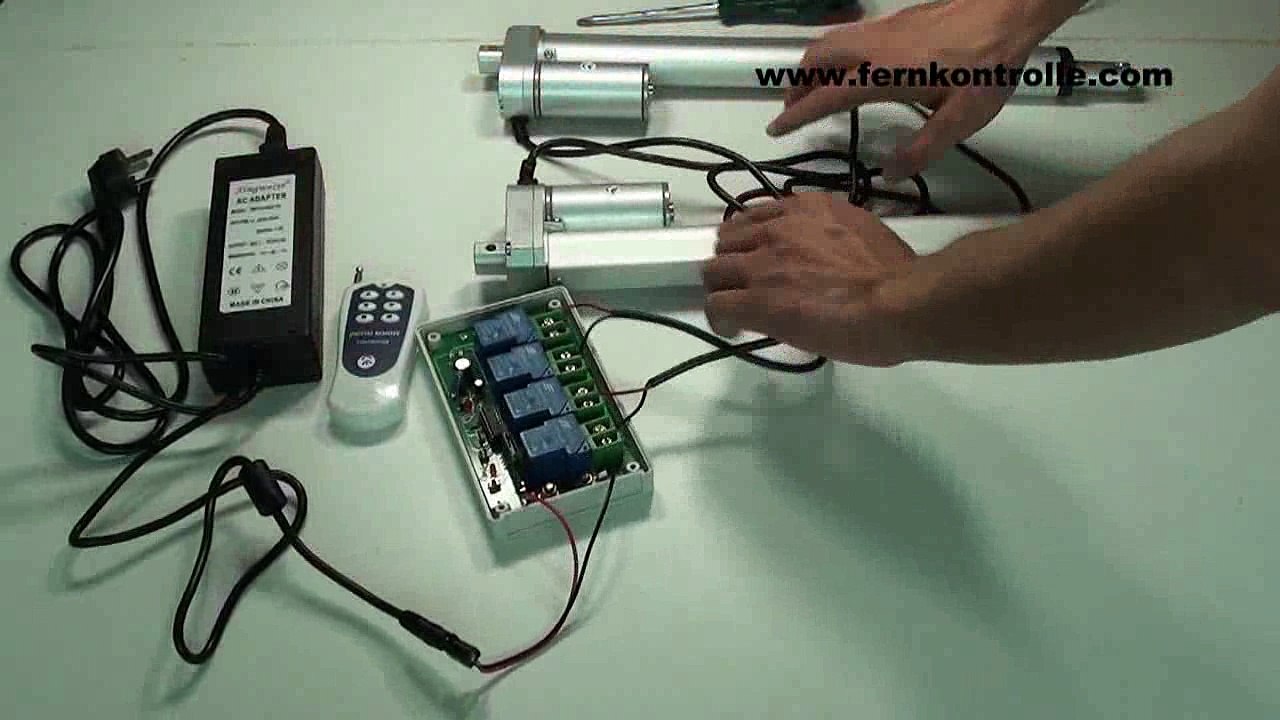 wie kann man gleichzeitig getrennt die zwei DC12v 24v Zylinder Linearantriebe Linearmotoren steuern über Funk ?