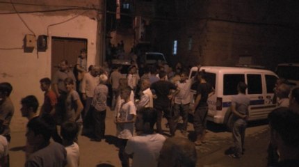 Şanlıurfa'da Suriyelilerin Kaldığı Mahalle Karıştı; 3 Yaralı