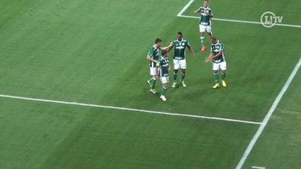 Relembre gol e comemoração extravagante de Mina contra o São Paulo