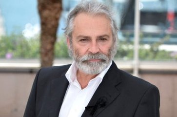 Haluk Bilginer'e Büyük Ayıp! Soyadını Yanlış Yazdılar