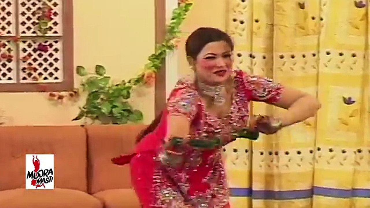 ZARA AKBAR MUJRA - LE AANDA TERE LAI - PAKISTANI MUJRA DANCE