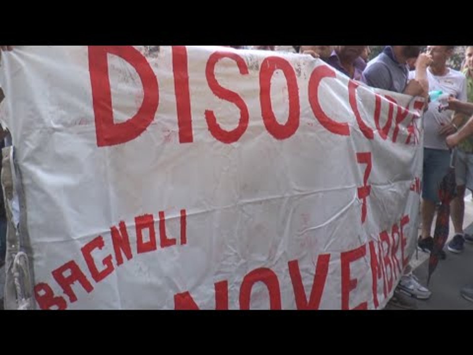 Napoli - Tornano in piazza i movimenti dei disoccupati organizzati (05.09.16)